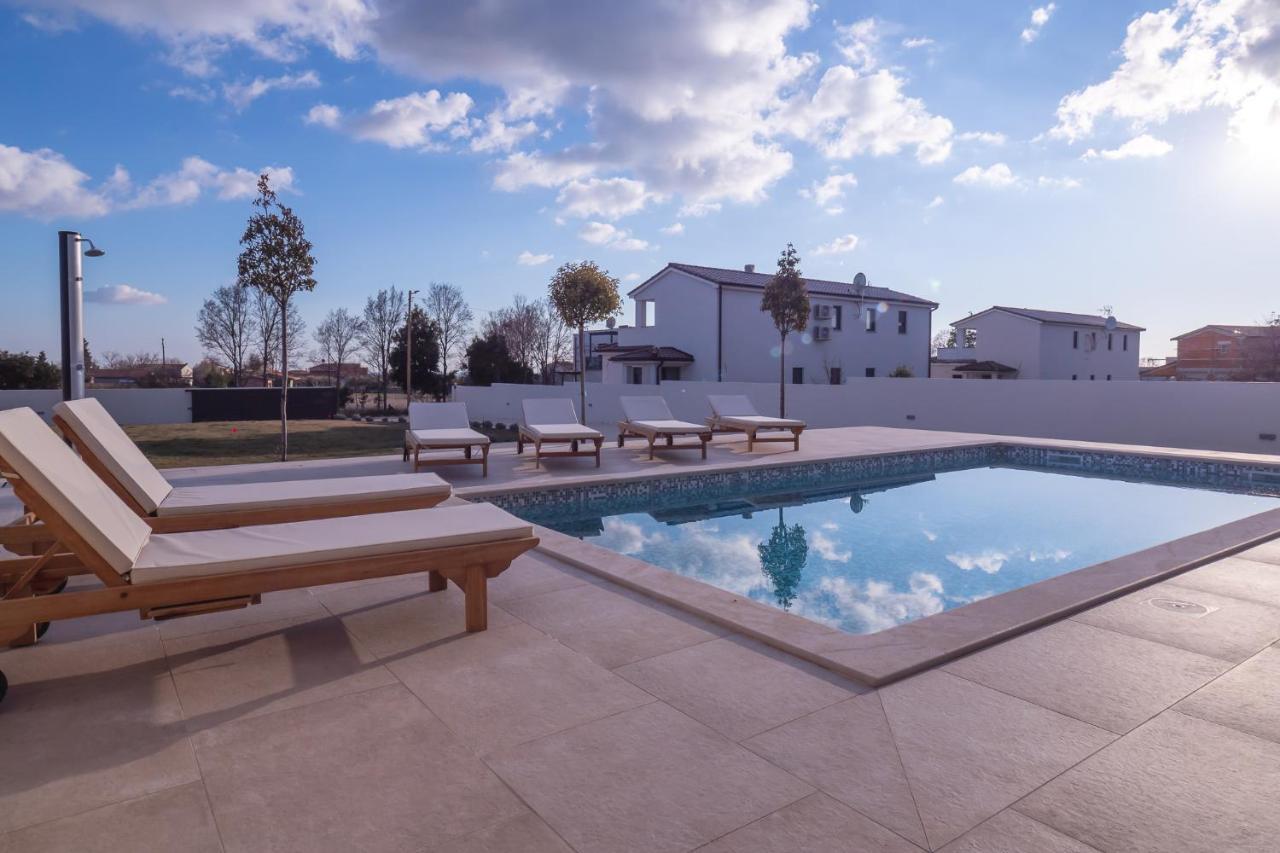 Villa Lydia Marčana Exterior foto